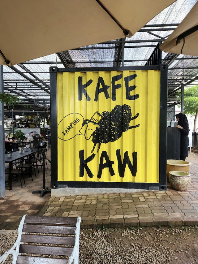 Kafe Kampung Kaw, A Rustic Culinary Escape in Port Dickson