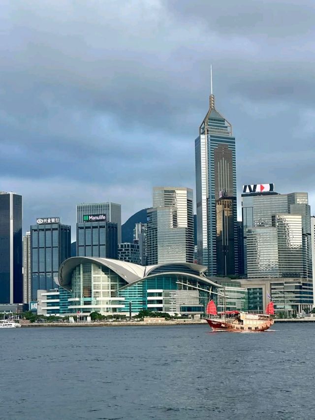 🚢🌆 Sail with Style! | Hong Kong Cruise Trip 🇭🇰✨