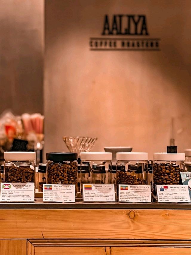 Aaliya Coffee Roasters Tokyo