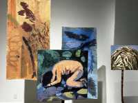 The Modern Young Artist: A Double-Edged Sword 🎨✨