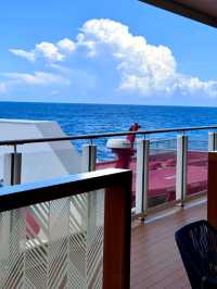 🌊✨ Genting Dream Cruise – Floating Luxury Awaits! 🚢💫