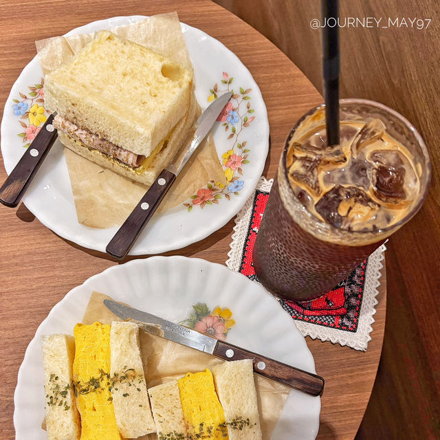 延南洞で人生サンドに出会ったよ！🥪✨