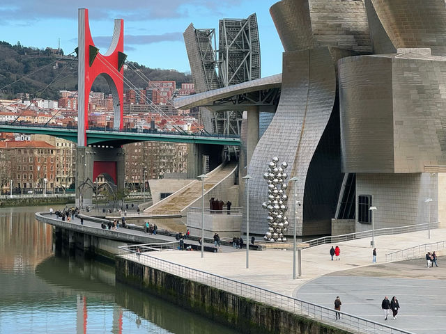 Bilbao: Witnessing Europe's Greatest Modern Architecture! 🇪🇸✨