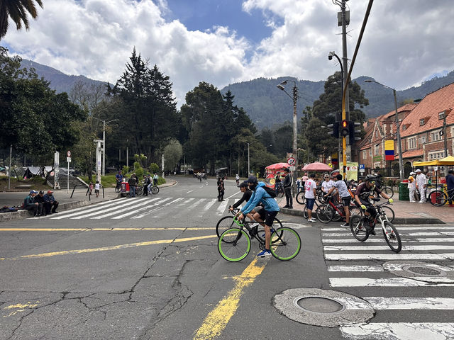 【ボゴタのシクロビア｜Ciclovía de Bogotá】