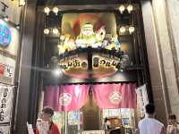 🍢「國際通深夜狂歡！沖繩屋台街：一條街辣翻你的味覺神經」