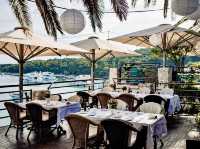 Zori Timeless Restaurant 