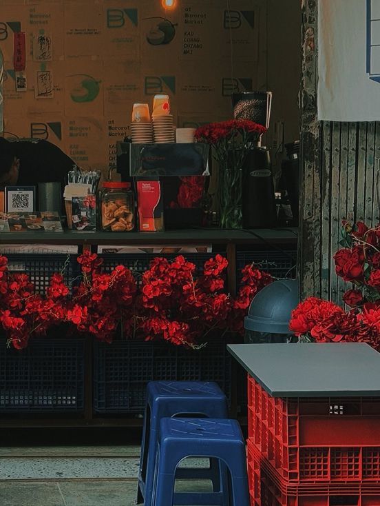  Building A – คาเฟ่สายชิลในกาดหลวง เชียงใหม่ 🧊☕