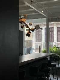 Abstrct Lounge
