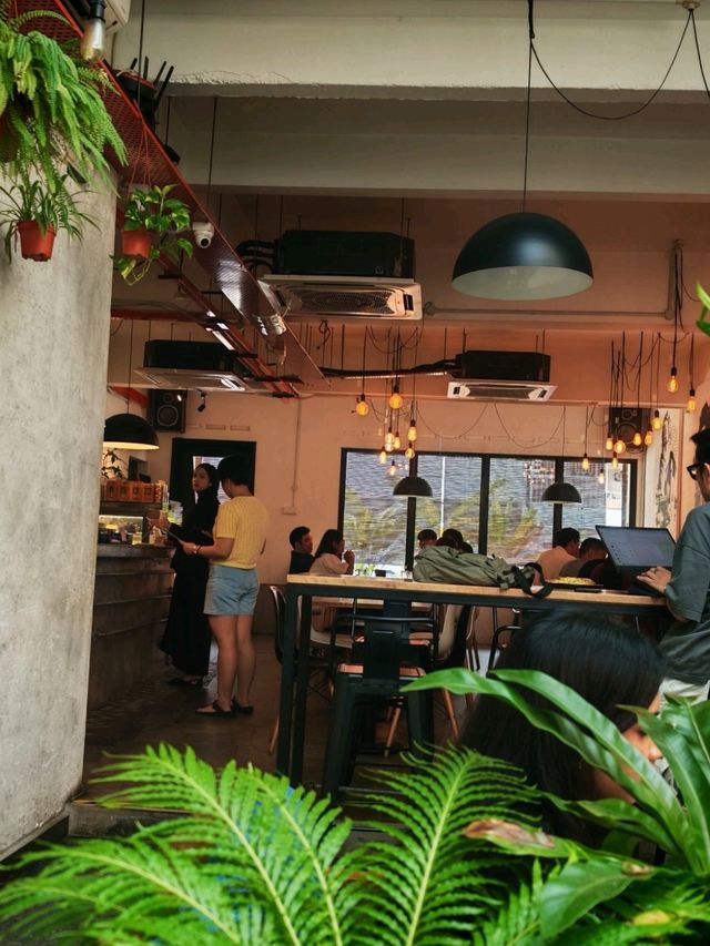 Hidden Gem at SS17 ✨ | Tujuh Cafe