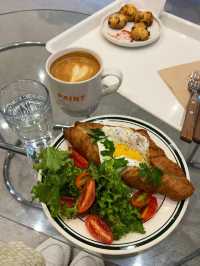 Brunch in Bloom: The Vibrant World of Paint Coffee & Bar