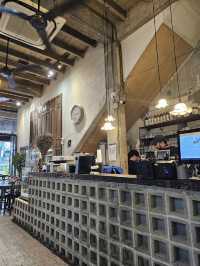 Leaf & Co. Cafe , Nostalgia and Nasi Lemak in Chinatown KL