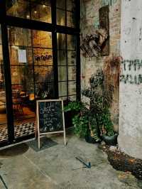Light Capture Café by H.O.N