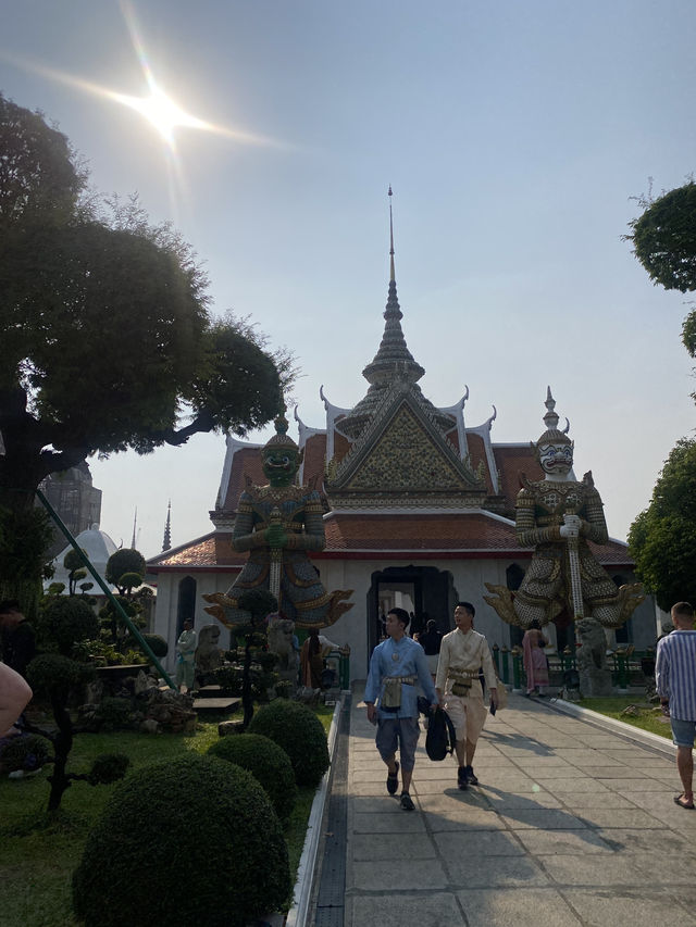 One day trip at Tha tien, Bangkok