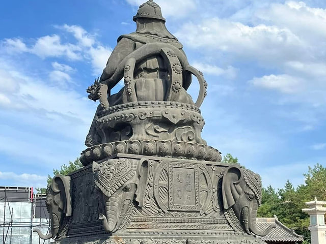 🕌 大召寺 Dazhao Temple – Hohhot’s Oldest, Grandest, and Most Revered Temple