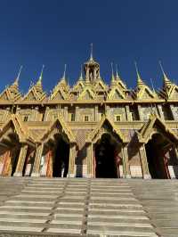 วัดท่าซุง อลังการโบสถ์แก้ว สายบุญต้องห้ามพลาด!