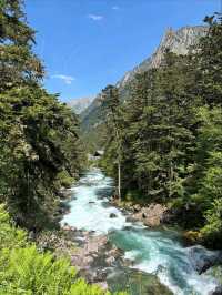 Waterfalls, Forest Trails, and Total Fairy Tale Feels at Pont d’Espagne