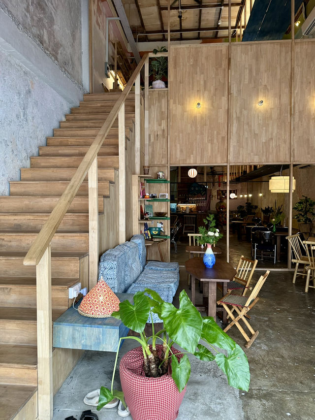 Citywalks & Sips: Petaling Street Meets YuYan Calm