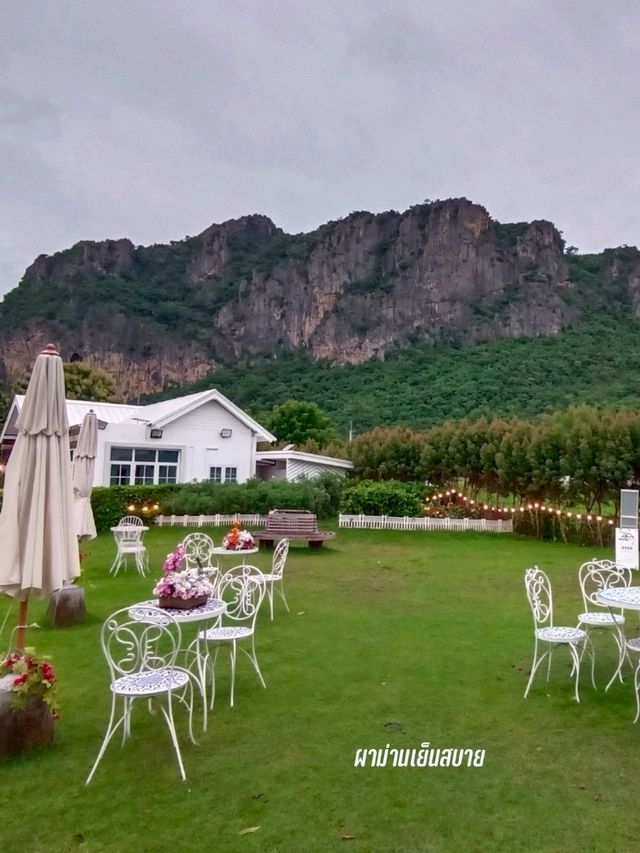 ผาม่านเย็นสบาย ที่พักวิวภูผาม่าน