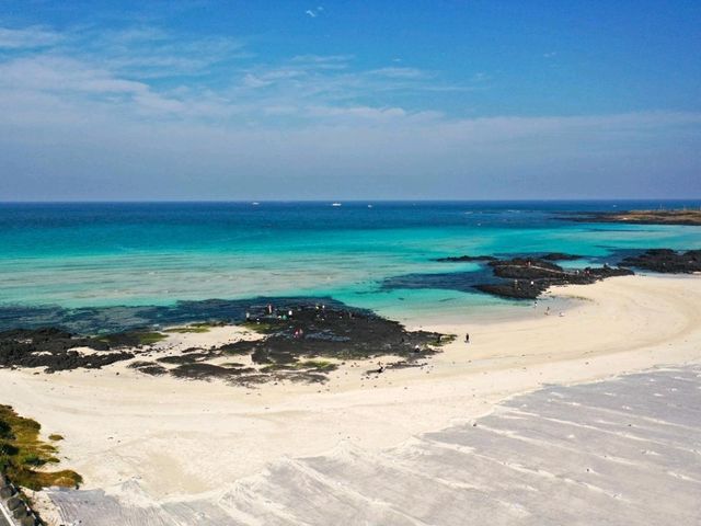 🏝 김녕해수욕장 – 에메랄드빛 바다와 고운 백사장
