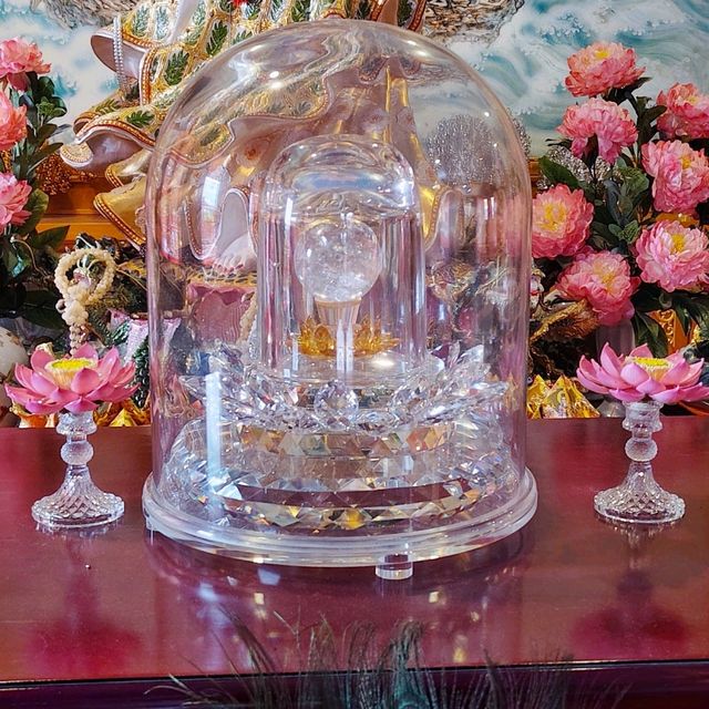 พระโพธิสัตว์อวโลกิเตศวร เจ้าแม่กวนอิม