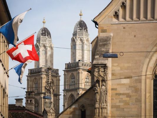 Zurich เมืองใหญ่ที่มีหัวใจศิลป์