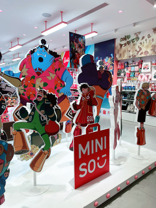 “Miniso Store: Must-Visit for Cute Finds, Gifts, and Figurines!” 