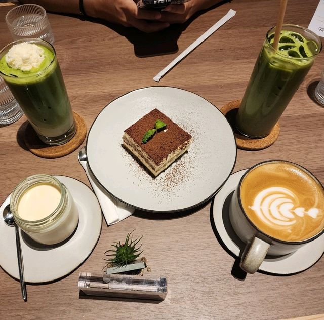 Matcha Waffle Dream🍵in Phnom Penh