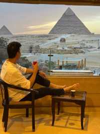 ไม่ต้องเดินให้เหนื่อย จบที่วิวในห้องพัก Pyramid 