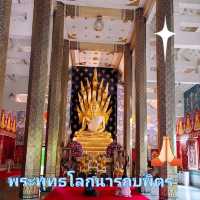 พระพุทธโลกนารถบพิตร วัดพระธาตุช่อแฮ