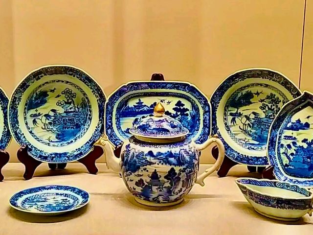 Art Museum, The Chinese University of Hong Kong — Journey Through Chinese Heritage