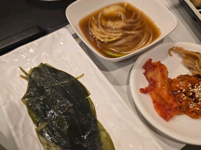 SHELL WE MEAT บุฟเฟ่ต์ปิ้งย่างเกาหลี