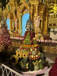 The most sacred golden Buddhist temple in Myanmar: Shwedagon Pagoda ✨