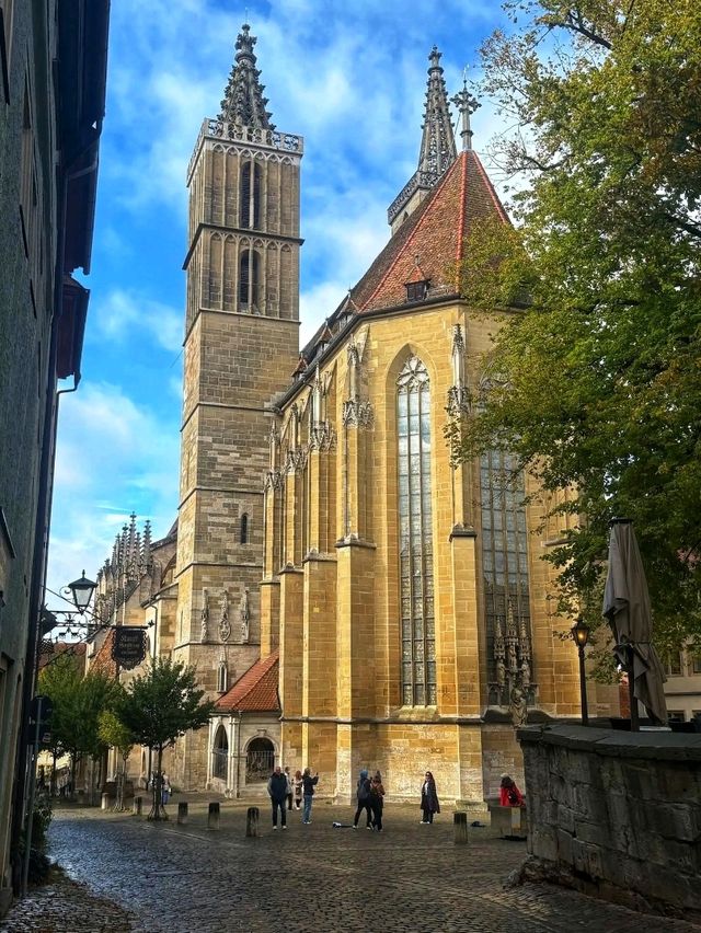🌸 Rothenburg ob der Tauber – Germany’s Timeless Fairytale Town