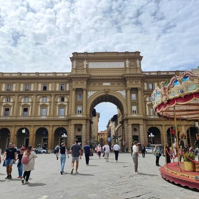 義大利🇮🇹｜文藝復興發源地、翡冷翠 - 百花之城佛羅倫斯