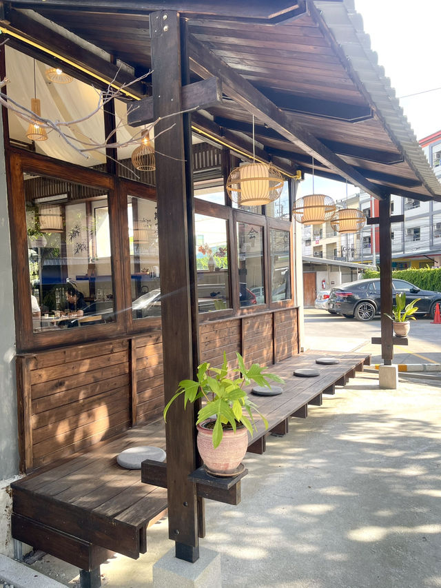 Engmore Crafthouse Ruen Rom ใน the wall Khonkean 🍵 Engmore Crafthouse Ruen Rom ใน the wall Khonkean 🍵