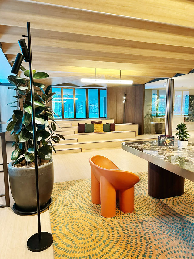 Where Conversations Bloom – Social Hub at PARKROYAL COLLECTION Kuala Lumpur 🌿☕️ Where Conversations Bloom – Social Hub at PARKROYAL COLLECTION Kuala Lumpur 🌿☕️