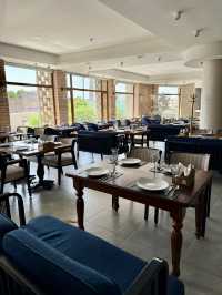 A table with a view of Samarkand’s blue dome 💙