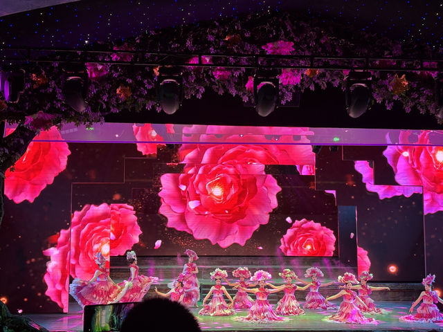 China’s Secret Glow✨  