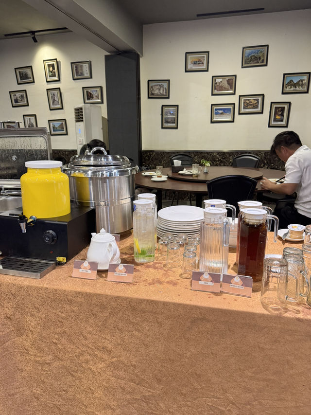 Staycation <300K IDR near Glodok Jakarta