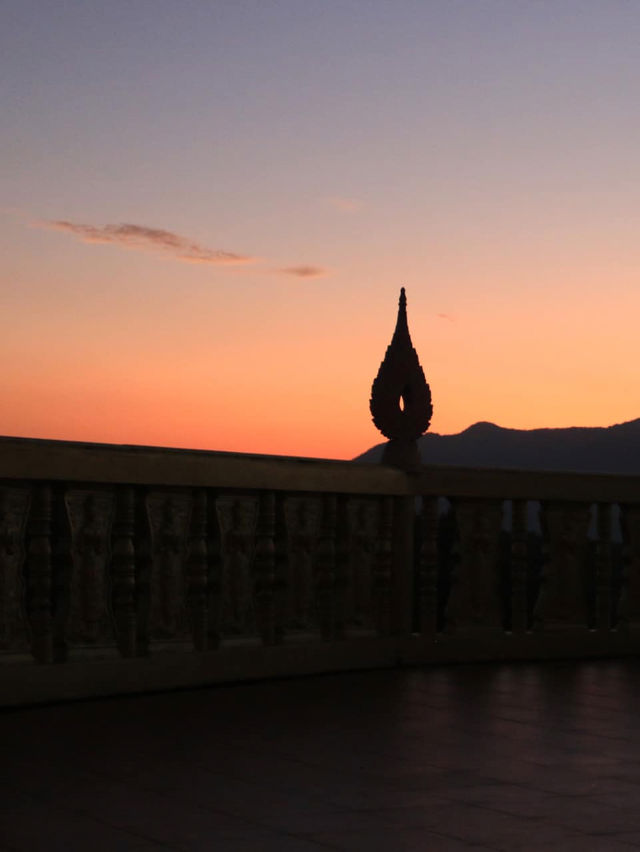 วัดดอยสัพพัญญู วัดดอยสัพพัญญู