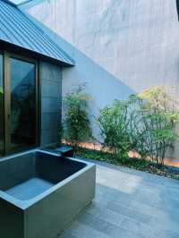 도심의 소음이 완전히 사라지는 순간, 상하이 아만양윤 호캉스