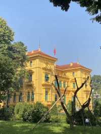 🇻🇳 Ho Chi Minh’s Mausoleum — Vietnam’s Revered Landmark