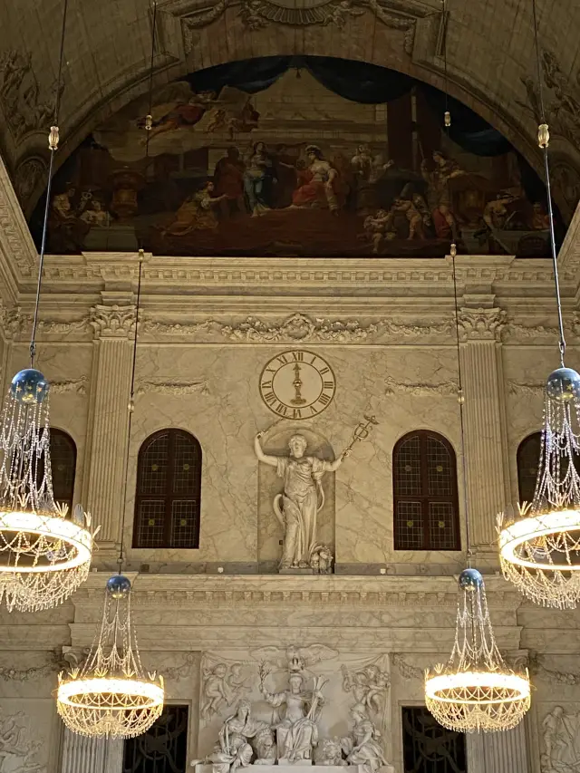 Amsterdam's Must-Visit Museums!