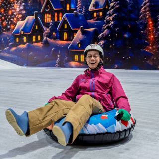 Escape the Phuket heat…and let's play in the snow! ⛄️❄️Snow Kingdom