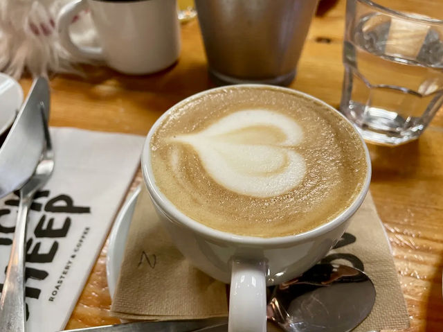 Black Sheep Microroastery & Coffee