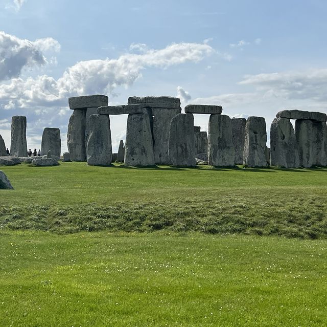 The Beautiful Stonehenge and Surrounding