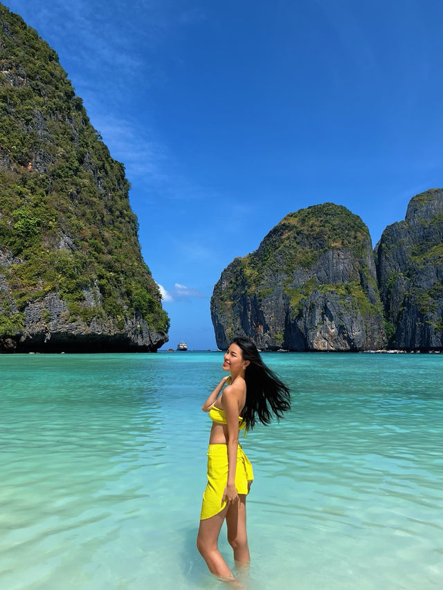 Phi Phi Island 🇹🇭 A Tropical Paradise You Won’t Want to Leave!