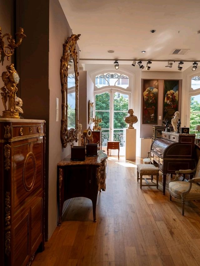 🎨 Paris Auction Houses: Where Art, History, and Passion Meet the Gavel 🏛🇫🇷