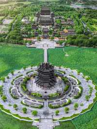 🛕 Chongyuan Temple – Suzhou’s Grand Lakefront Sanctuary