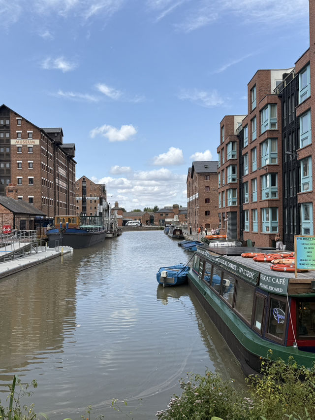 Glorious Gloucester, Step Back In Time In At This Iconic British City. 
